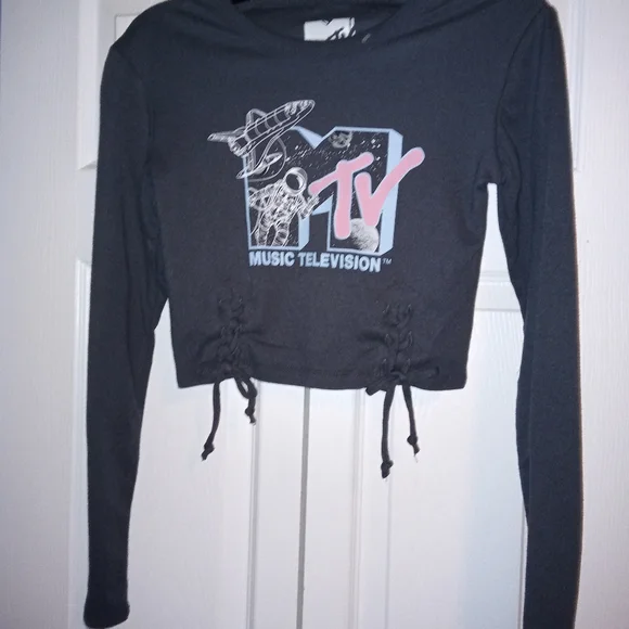 Nwot Mtv cropped top blue long sleeves. Nwot - Picture 3 of 5